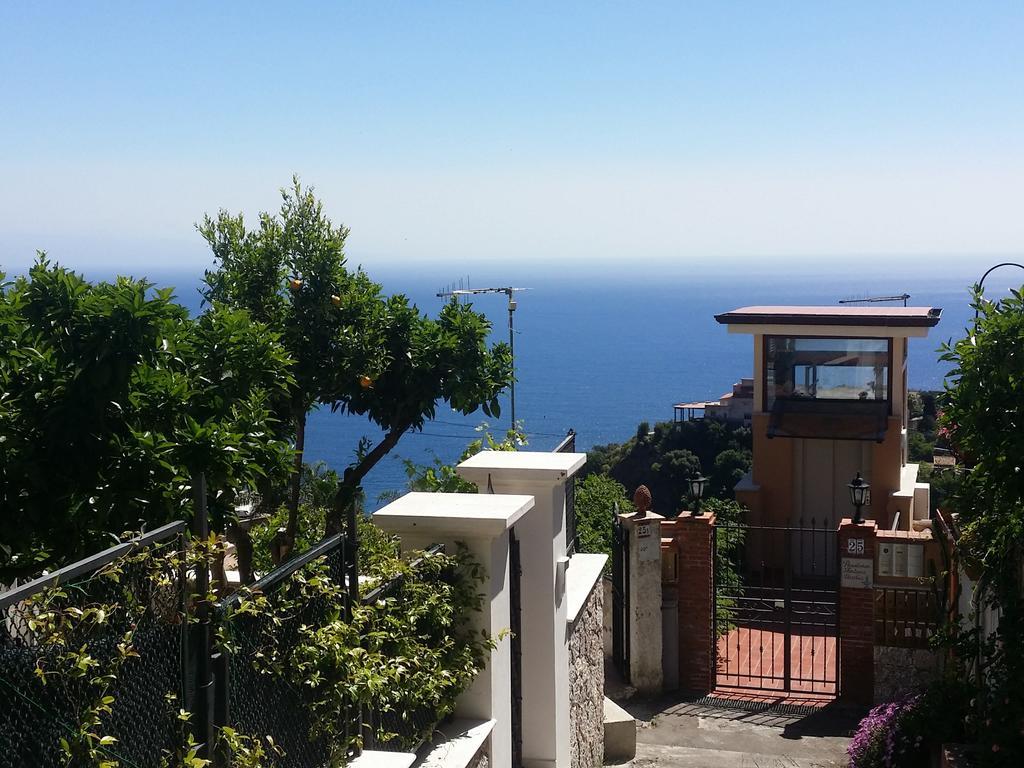 Profumo Di Lavanda Taormina Apartment Exterior photo